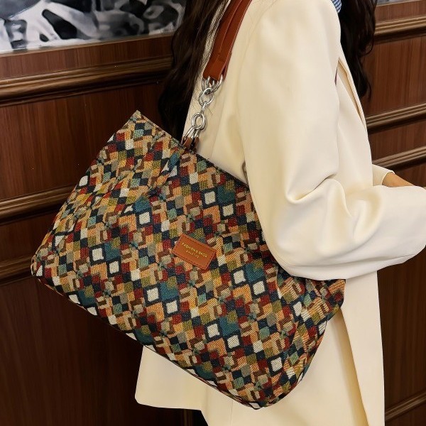 A simple and high-quality large-capacity bag for women, a new summer niche fashion bucket bag for women in 2025, a casual and versatile crossbody bag Specification drawing