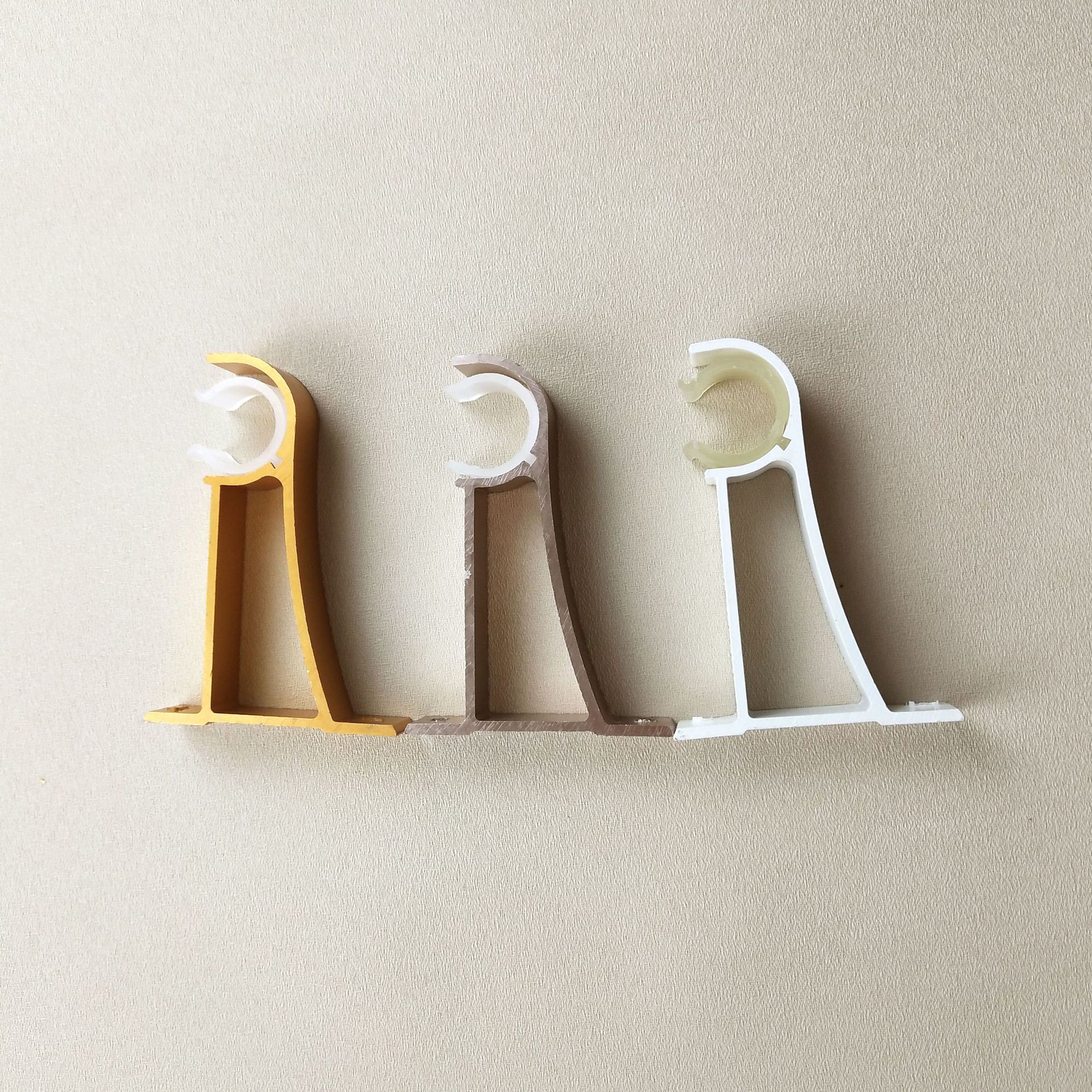 Curtain rod, Roman rod, aluminum alloy curtain track rod, single rod thickened silent bracket accessory, side installation and top installation Application Scenario