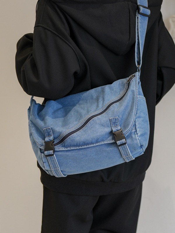 Artistic style postman bag, large-capacity single-shoulder bag for men and women, workwear-style crossbody bag, solid-color simple college student class bag full figure