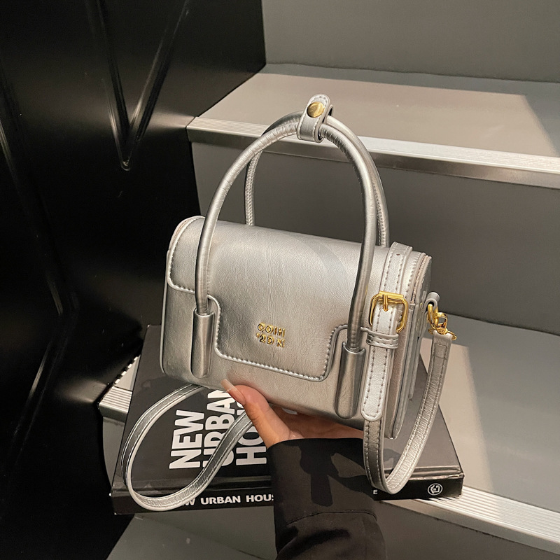 Cross-border high-end versatile handbag, women's 2025 summer versatile crossbody bag, casual and simple single-shoulder bag, small square bag Specification drawing