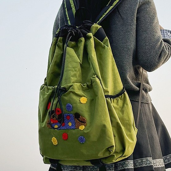 New fashionable, large-capacity, cute puppy backpack, drawstring student school bag, outdoor sports backpack details Picture