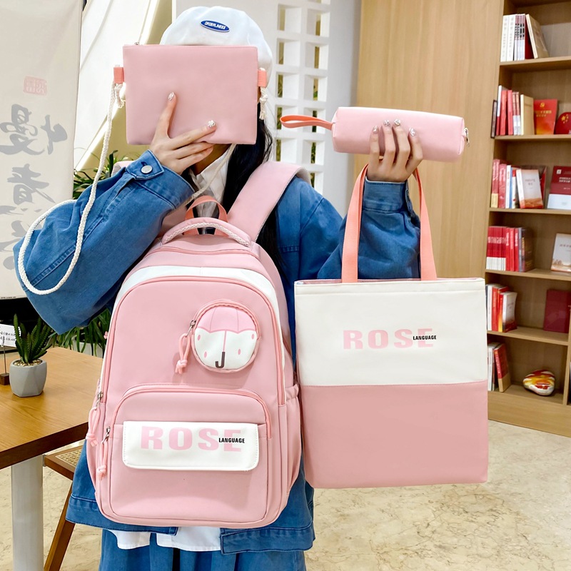 A new style of fashionable letter travel backpack for women in 2025, a lightweight backpack for college students to travel and study on campus full figure