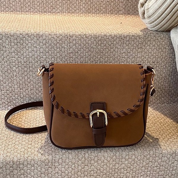 Ladies' casual single-shoulder bag, lightweight crossbody bag, versatile and fashionable underarm commuter bag, large-capacity tote bag for women Specification drawing