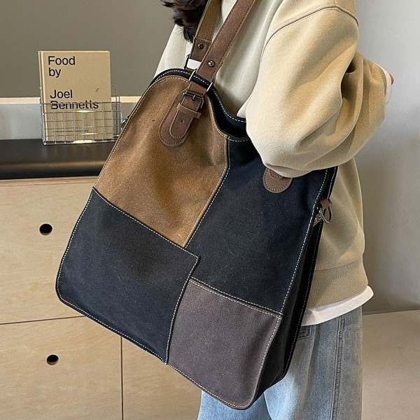 Color-blocking canvas bag 2025 new style patchwork women's handbag, retro and simple single-shoulder bag, fashionable crossbody bag for women Application Scenario