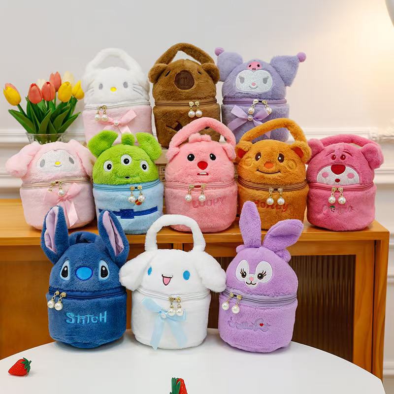 Cartoon creative plush toy backpack, internet-famous makeup bag, claw machine doll, gift exchange, girlish heart makeup bag full figure