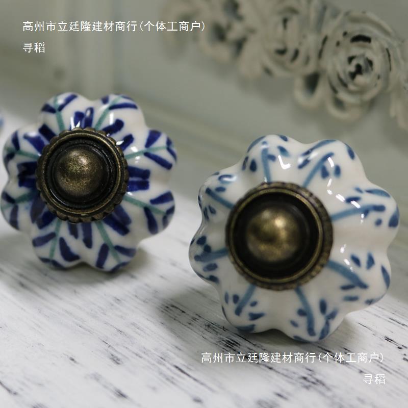 Retro hand-painted ceramic pumpkin small handle, classical blue and white porcelain Chinese five-drawer cabinet drawer cabinet door handle Application Scenario