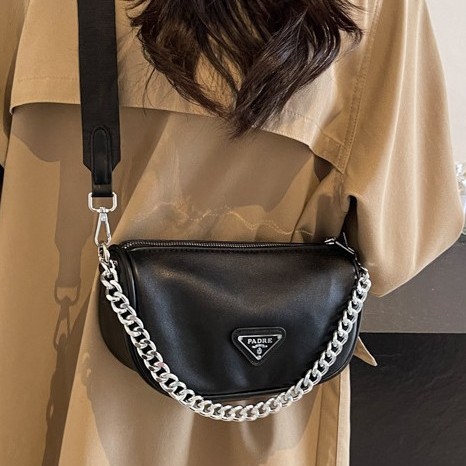 2025 Solid color chain PU trendy and personalized daily commuting small bag, simple women's bag, single-shoulder bag, crossbody bag, women's bag Specification drawing