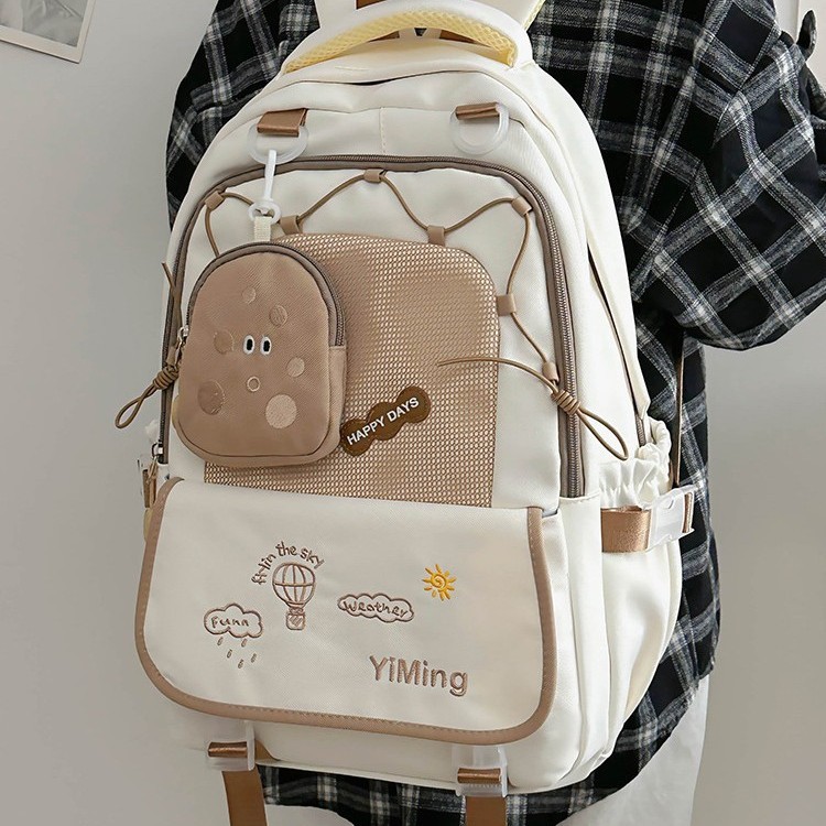 Large-capacity schoolbag, high appearance level, high school student embroidered backpack, forest-style style, cute and versatile student backpack Application Scenario