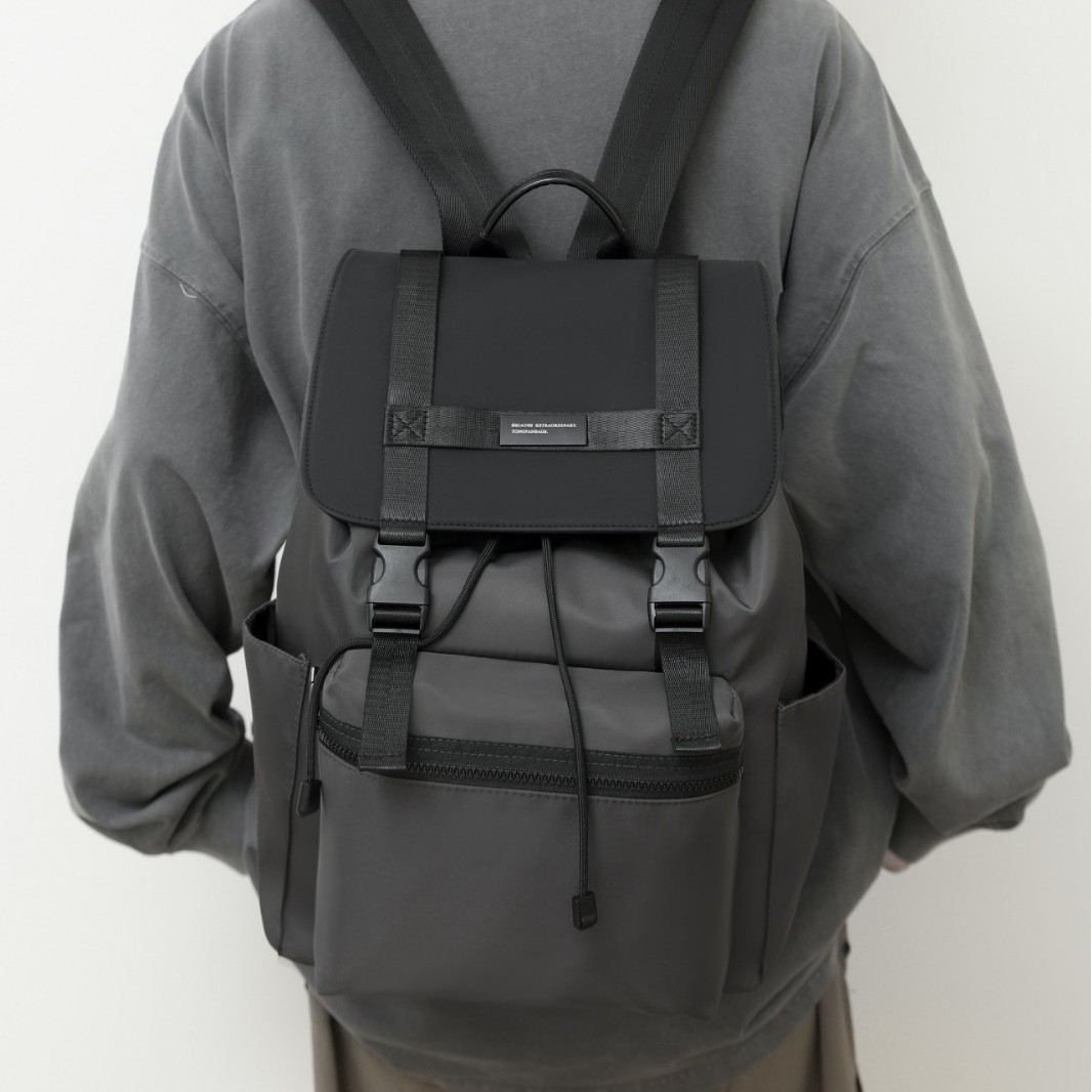 Cross-border Korean version backpacks for men and women, large-capacity computer backpacks, college student schoolbags, casual trendy bags full figure