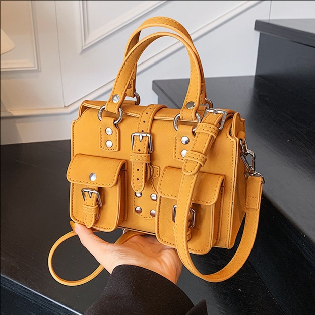 Cross-border 2025 Summer New handbag, high-end and versatile shoulder bag, stylish commuting crossbody bag, multi-pocket women's bag full figure