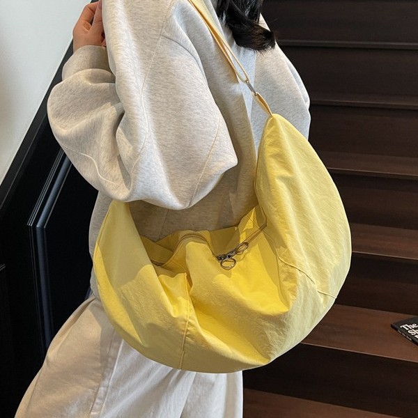 Lazy style crescent moon crossbody bag for women, 2024 new fashion single-shoulder bag, large capacity for commuting and school, underarm dumpling bag Specification drawing