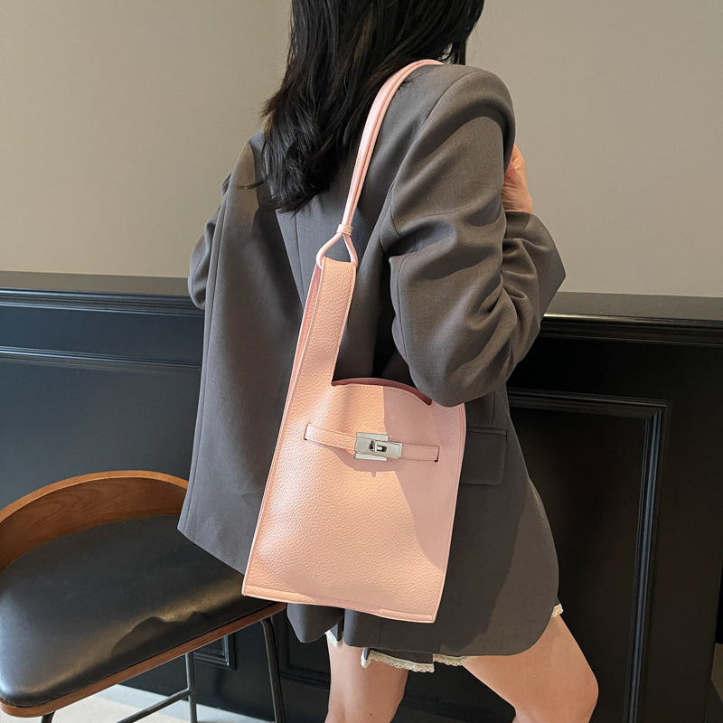 Korean version lychee pattern hand-held Kelly bag 2025 new style exquisite and fashionable single-shoulder backpack solid color simple crossbody bag Specification drawing