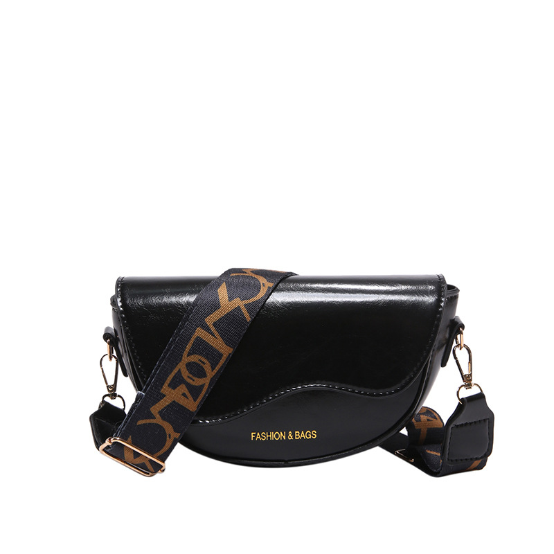 High-end retro bag for women, 2024 new style, trendy texture crossbody bag, versatile ins single-shoulder underarm bag Item Picture