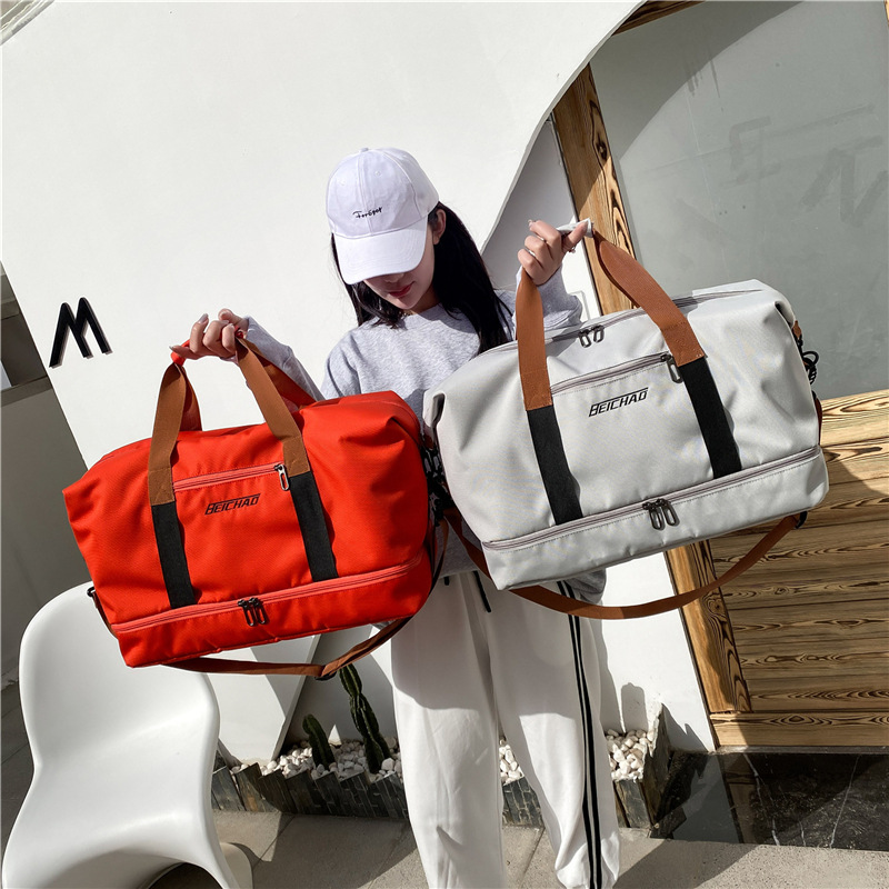 Travel bag: Large-capacity hand-held bag for women's short trips, lightweight storage bag for men's travel and fitness, luggage bag for students on business trips and boarding at school Specification drawing