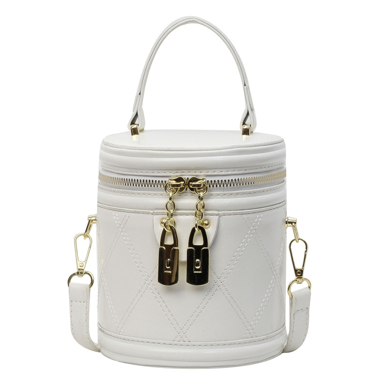 Korean style cylindrical makeup bag for women, stylish solid color single-shoulder small bag, 2024 new diamond-shaped chain bucket crossbody bag Item Picture