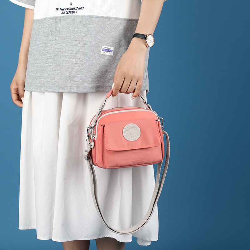 New cross-border women's fashion and trend crossbody bag, Japanese style simple water repellent bag, lipstick, loose change portable handbag Specification drawing