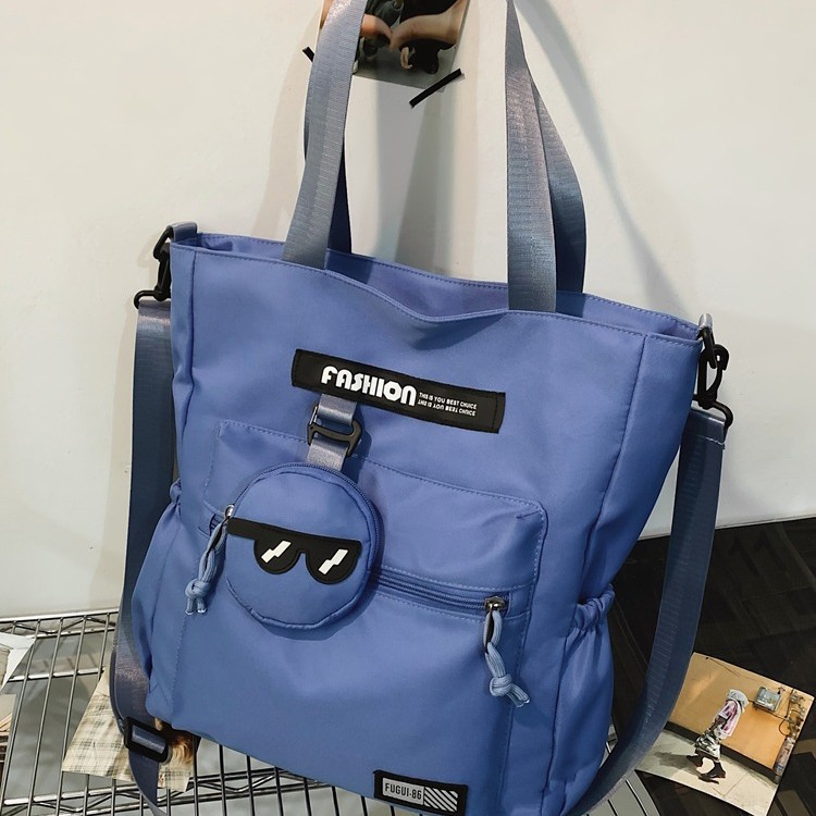 New men's and women's daily light and casual commuting bag, college student class crossbody bag, Japanese-style versatile outdoor bag details Picture
