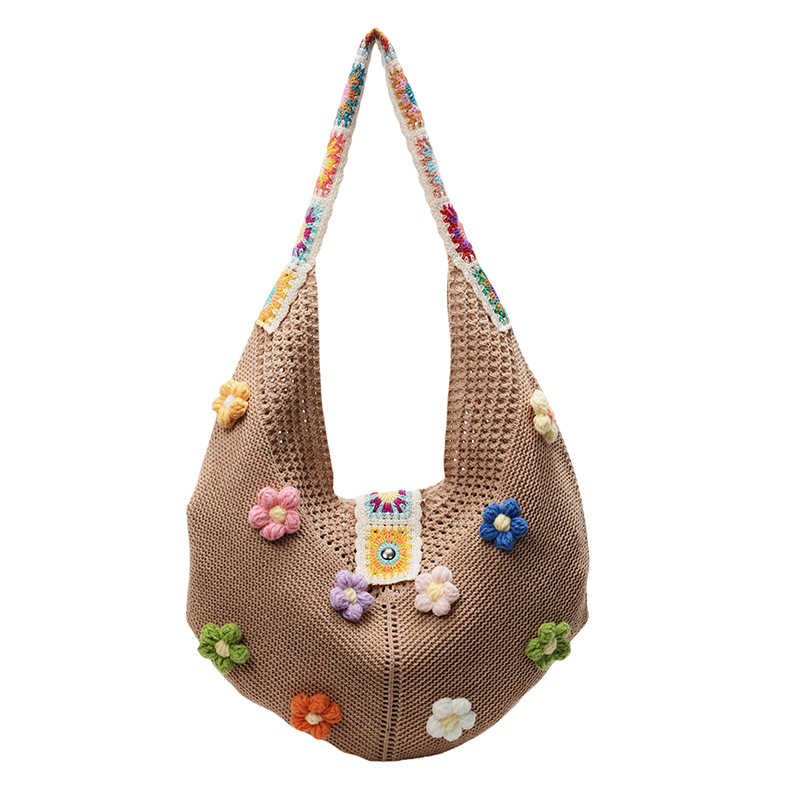The new Korean-style single-shoulder tote bag with woven flowers features a laid-back, simple, trendy, fashionable and individualistic style Item Picture