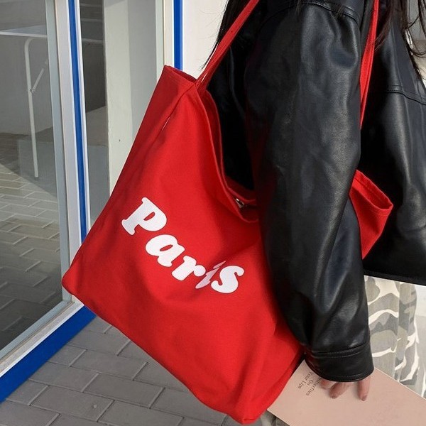 Dopamine color series high-end canvas bag 2025 new style simple and versatile large-capacity tote bag women's handbag Application Scenario