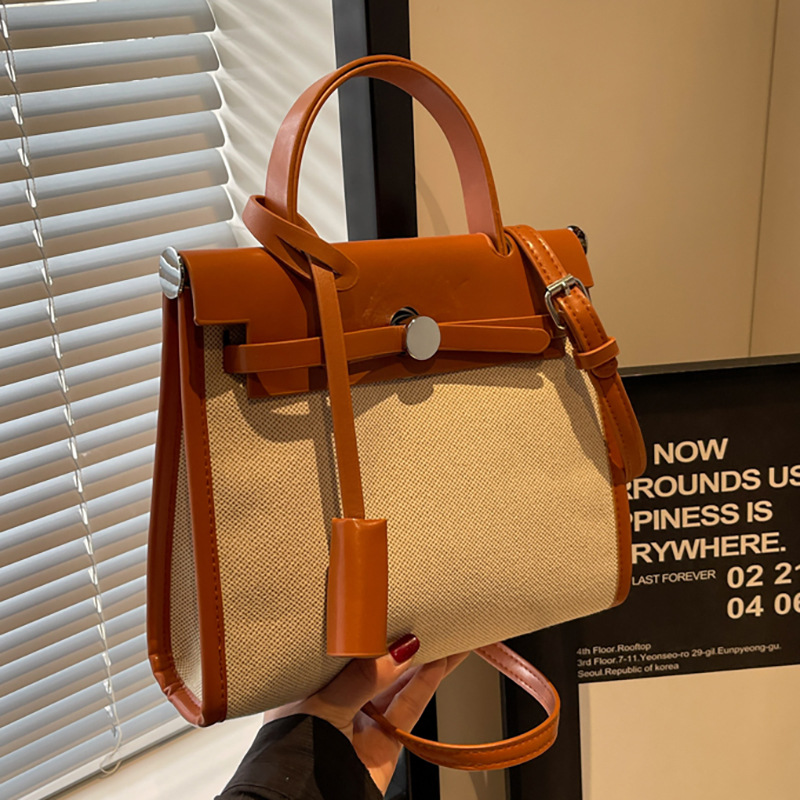 High-capacity commuter women's bag 2024 new style, trendy and casual single-shoulder crossbody bag, high-quality hand-held Kelly bag full figure