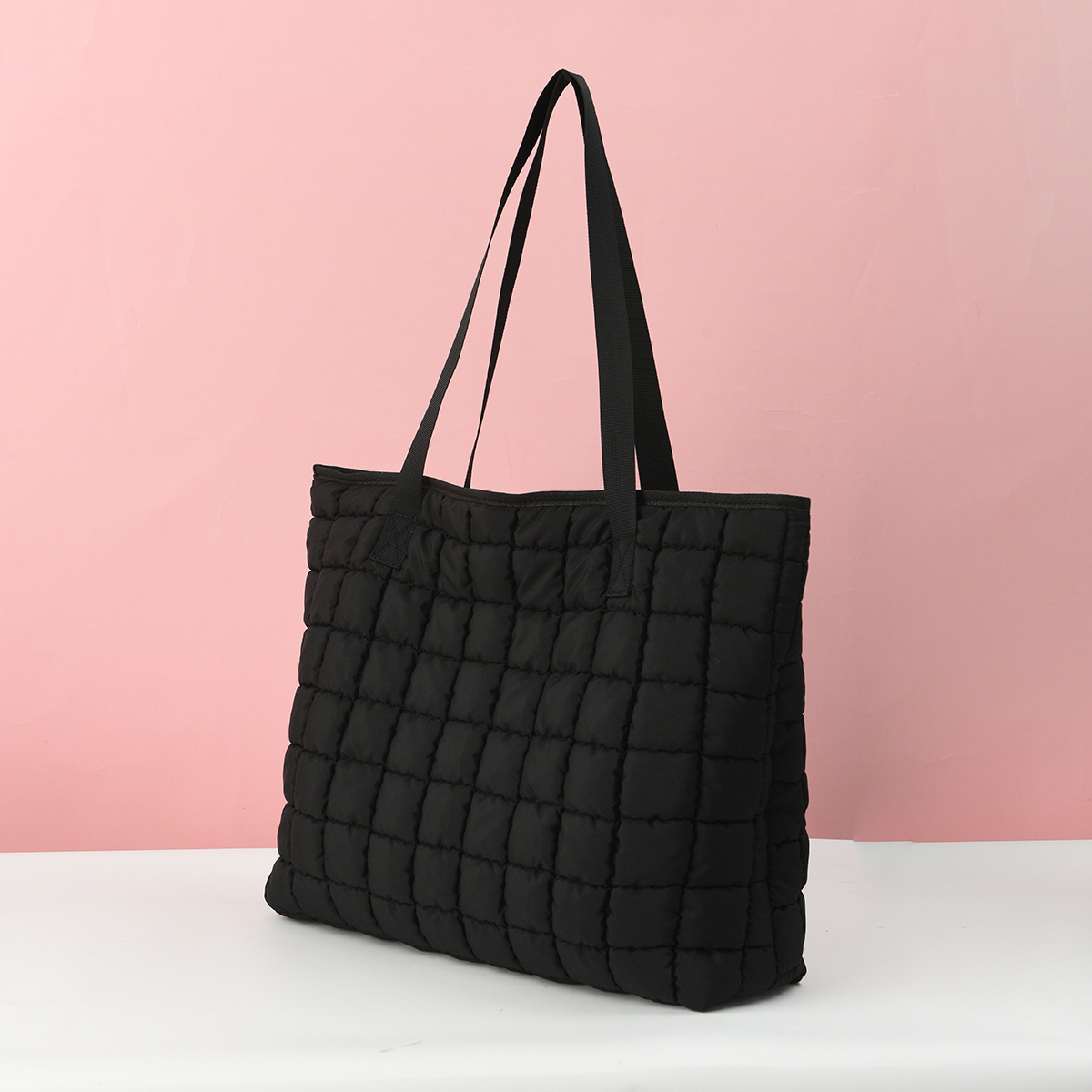Trendy and fashionable cotton-padded bag 2024 new style women's bag, versatile for commuting, underarm single-shoulder bag, large-capacity hand-held tote bag Specification drawing