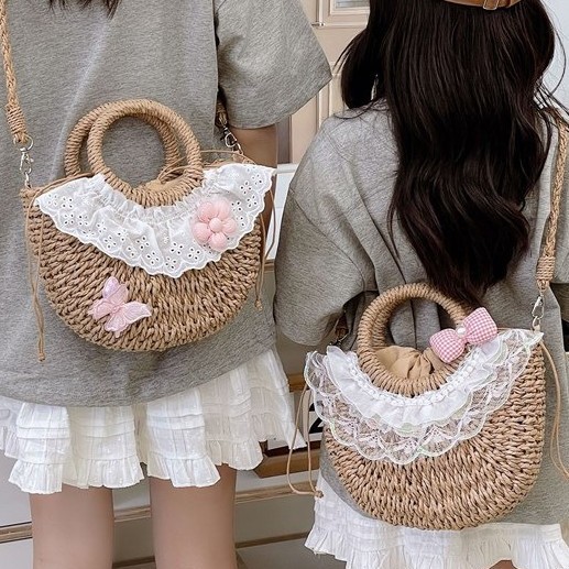 Sweet and cute lace straw woven handbag for women's summer 2025 new style seaside vacation casual beach woven bag full figure