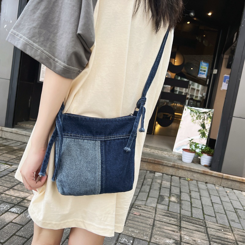 Washed denim canvas bag, women's ins single-shoulder bag, casual phone bag, mini bag, Korean version color-blocked crossbody bag full figure