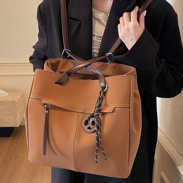 New single-shoulder tote bag, underarm handbag, multi-functional large-capacity backpack, autumn and winter casual design bag Specification drawing