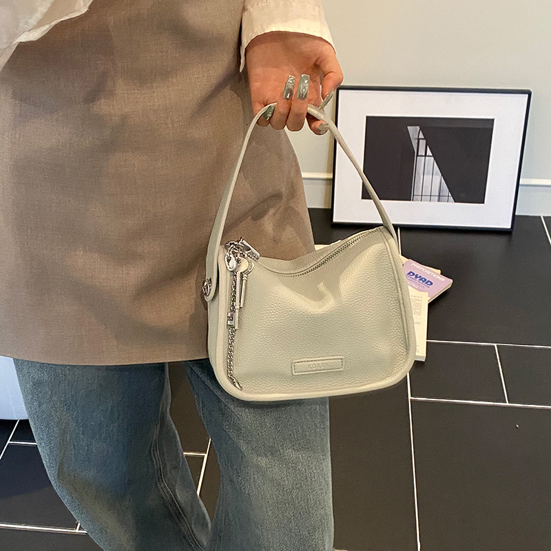 Trendy and fashionable lychee pattern chain hand-held small square bag for women, 2025 new style, high-end, versatile and stylish single-shoulder crossbody bag details Picture