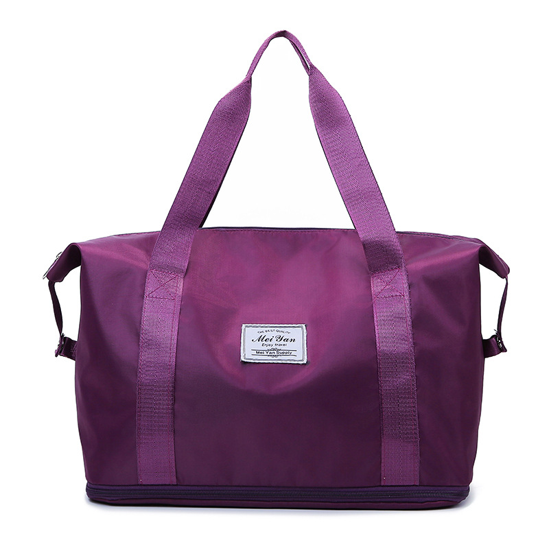Dry-wet separation travel bag, expandable training and fitness bag, large-capacity short-distance travel bag, customizable LOGO Application Scenario