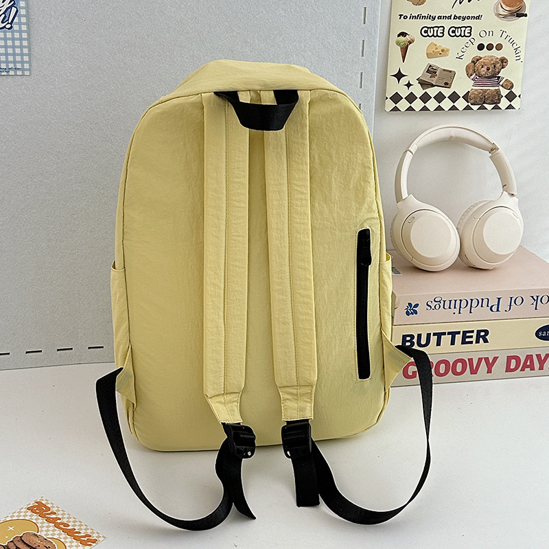 Japanese-style simple and versatile schoolbag for girls, high school and college students, backpack for junior high school girls, large-capacity travel lightweight backpack Specification drawing