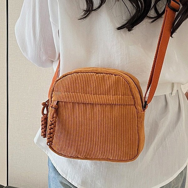 Corduroy fashionable solid color single-shoulder crossbody bag for women, new style for early spring 2025, versatile ins casual bag for women full figure