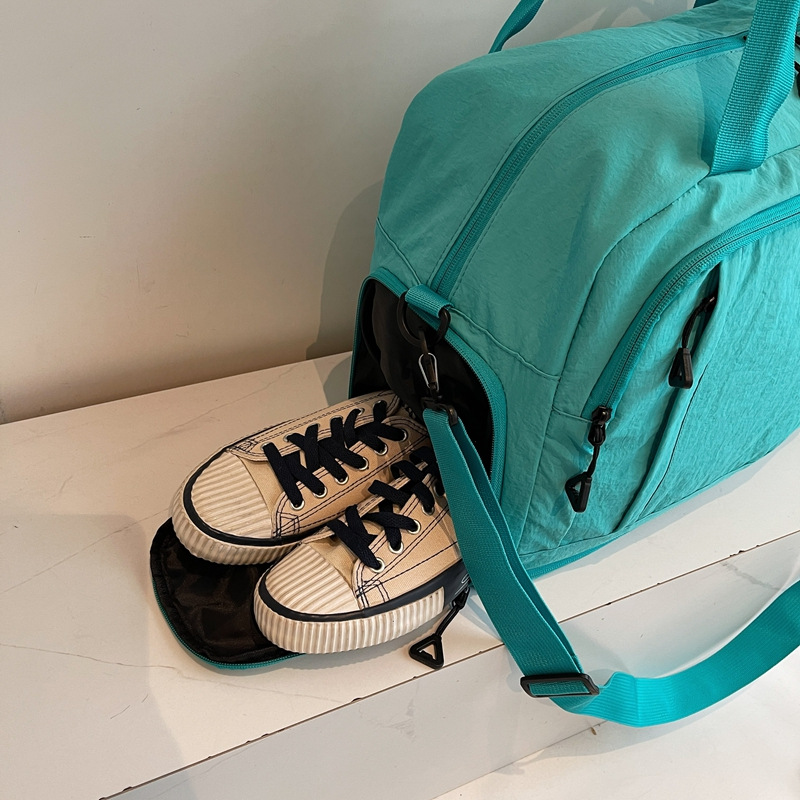 2025 New large-capacity travel bag, women's short business trip extended luggage bag, men's lightweight waterproof storage fitness bag details Picture