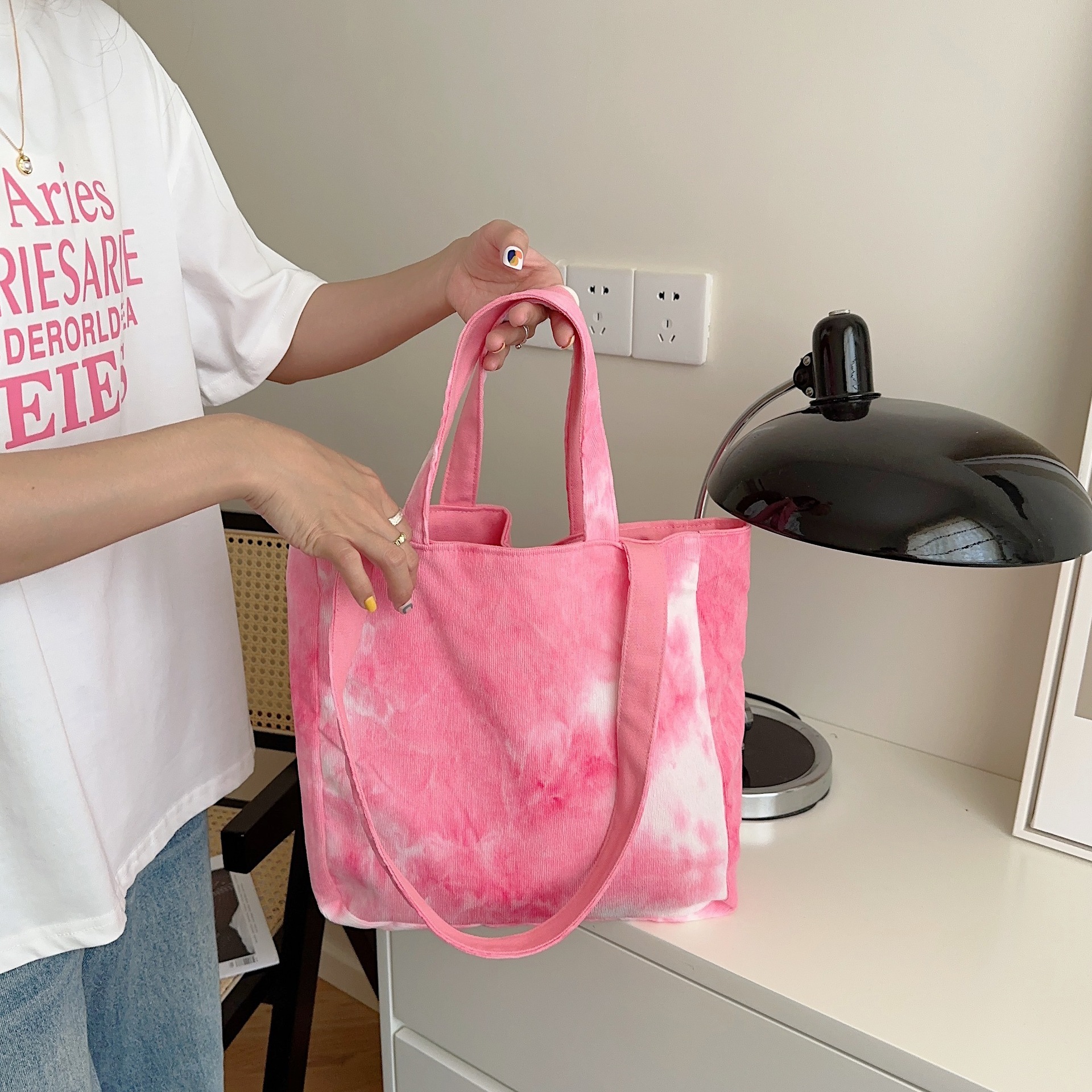38172 Trendy tie-dyed corduroy solid color double-sided single-shoulder canvas bag for students and schoolbags, large-capacity dual-purpose for girls Item Picture