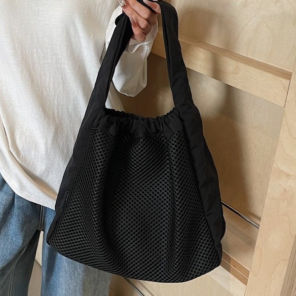 New large-capacity, simple 2025, soft and lightweight, hollowed-out mesh nylon women's bag, casual tote bag Specification drawing