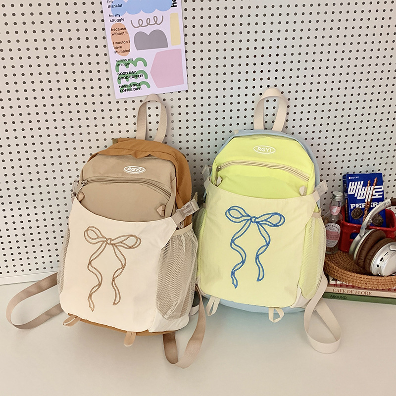 High-appearance-level backpack for junior high school students, large-capacity backpack for primary school students' birthdays, lightweight backpack for senior high school students, and easy to travel full figure