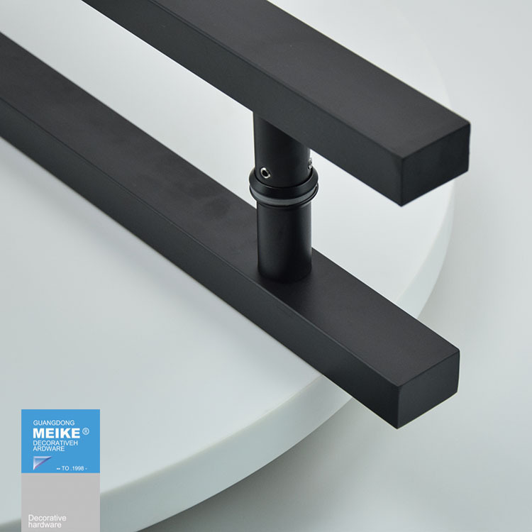 Glass door handle logo, glass door handle, stainless steel square tube, black baked paint, large wooden door handrail, sliding handle Specification drawing