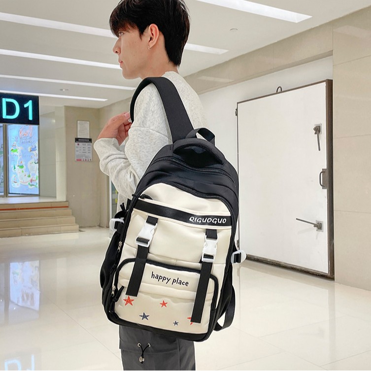 This forest-themed backpack features a large capacity, high appearance level, simple ins color contrast, and is versatile. It can be carried on both shoulders by junior high school, senior high school, and college students full figure