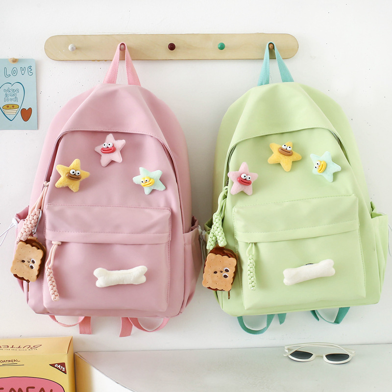 Simple and fashionable backpacks for girls, middle school students, high school students and college students. Forest and Japanese style casual campus backpacks full figure