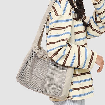 The 2025 new soft and lightweight hollowed-out mesh nylon women's bag is a casual, simple and fresh pull-out single-shoulder tote bag details Picture