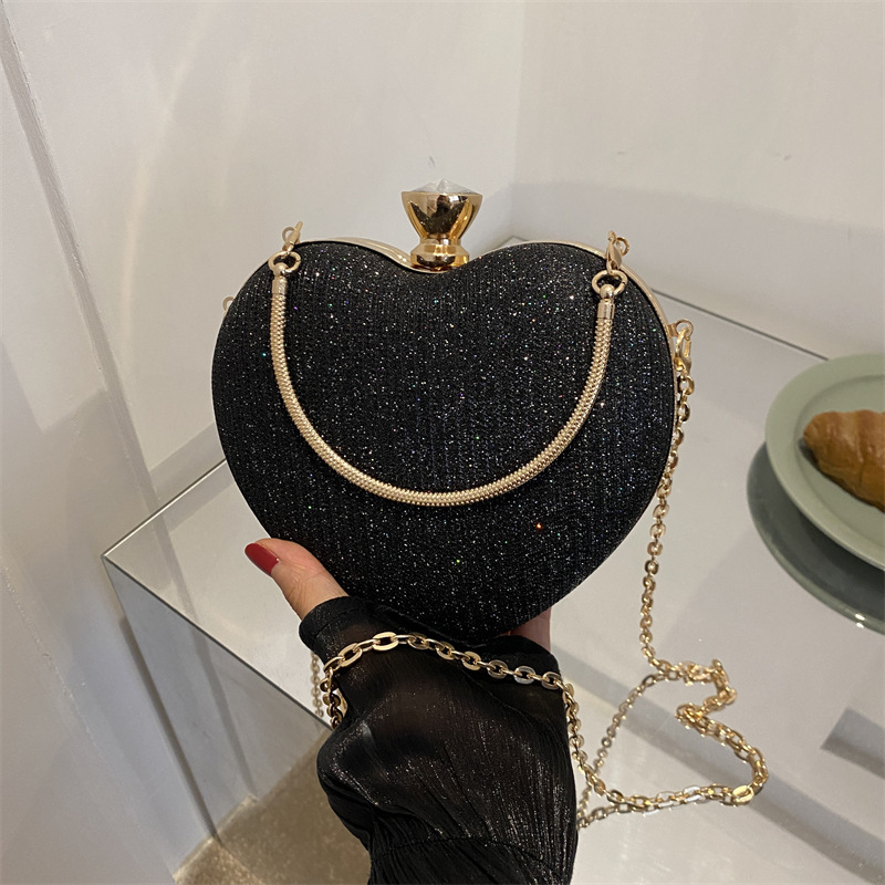 The new dinner party bag has a high-end and high-quality feel. It is a heart-shaped small bag for women, a versatile chain handbag, and can be carried diagonally on one shoulder Specification drawing