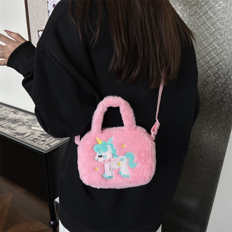 New cartoon unicorn fleece single-shoulder handbag, cute square plush doll bag for kindergarten boys and girls Specification drawing