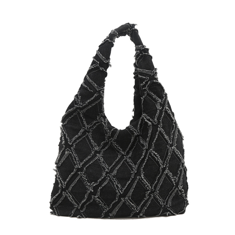 This year, the trendy autumn and winter collection of women's bags is a new Instagram checkered single-shoulder bag, a casual and versatile tote bag Item Picture