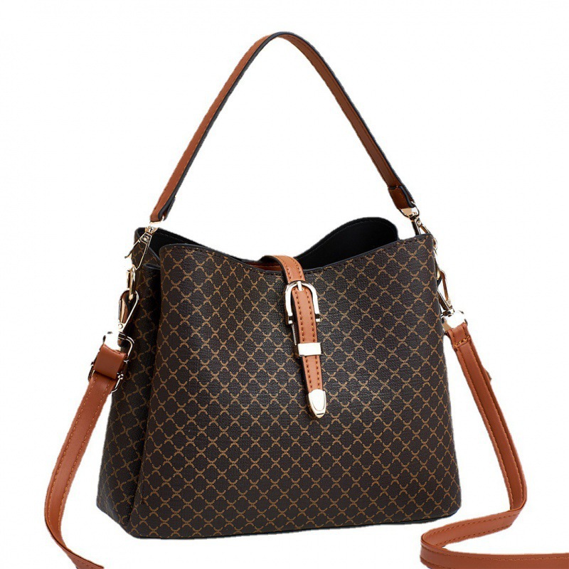 New large-capacity bucket bag for women, wholesale of cross-border trendy and fashionable single-shoulder crossbody handbags for foreign trade live streaming Item Picture