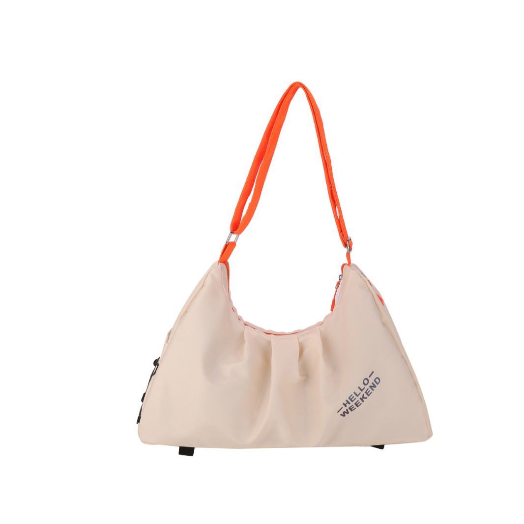 2025 New style short-distance travel Tote bag, large capacity, sporty, stylish and simple backpack, women's single-shoulder bag full figure