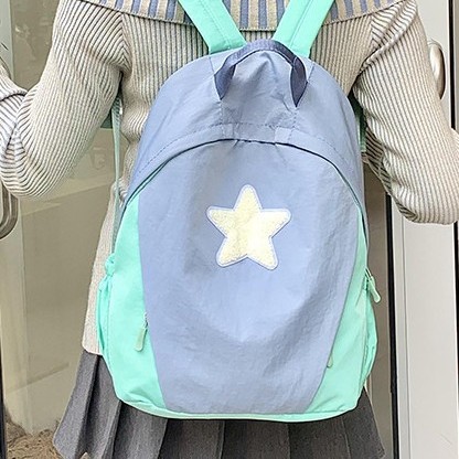Large-capacity backpack, lightweight and versatile, casual color-blocking backpack, fresh and cute star-shaped backpack, student backpack full figure