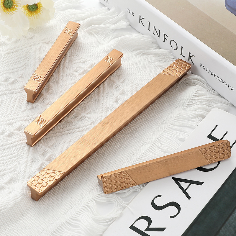 New Chinese-style simple cabinet door handle square long pull, aluminum alloy home decoration cabinet, shoe cabinet, drawer, wardrobe small handle Specification drawing