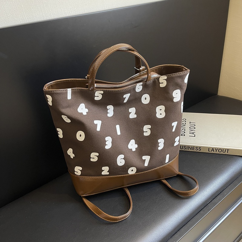 A niche design digital single-shoulder bag for 2024, a fashionable and casual double-shoulder crossbody bag for commuting Specification drawing