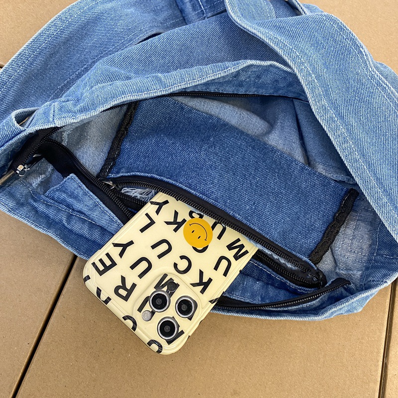 Denim canvas bag for women 2022 New style Japanese retro large-capacity crossbody bag for college students' class single-shoulder bag for women Application Scenario