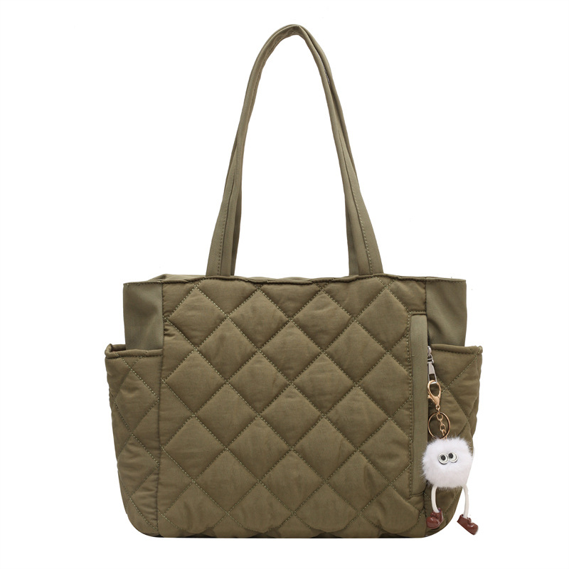 2025 New large-capacity bags, women's diamond-shaped canvas bags, niche and versatile commuter tote bags, single-shoulder bags, cross-border Item Picture